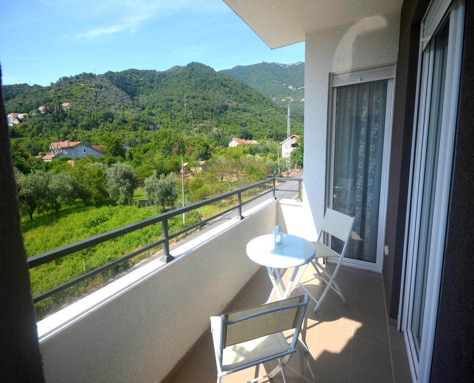 Apartments Radonicic D&D Tivat Dış mekan fotoğraf